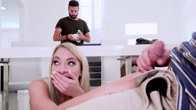 Blonde Loves To Take A Risk 5